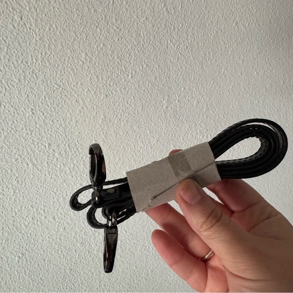 Daniela Moda Vera Pelle Leather Ring Handbag Made in Italy Sleek Chic Minimalist - Picture 6 of 13